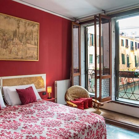 Tre Sestieri Terrace Canal View Венеция Екстериор снимка